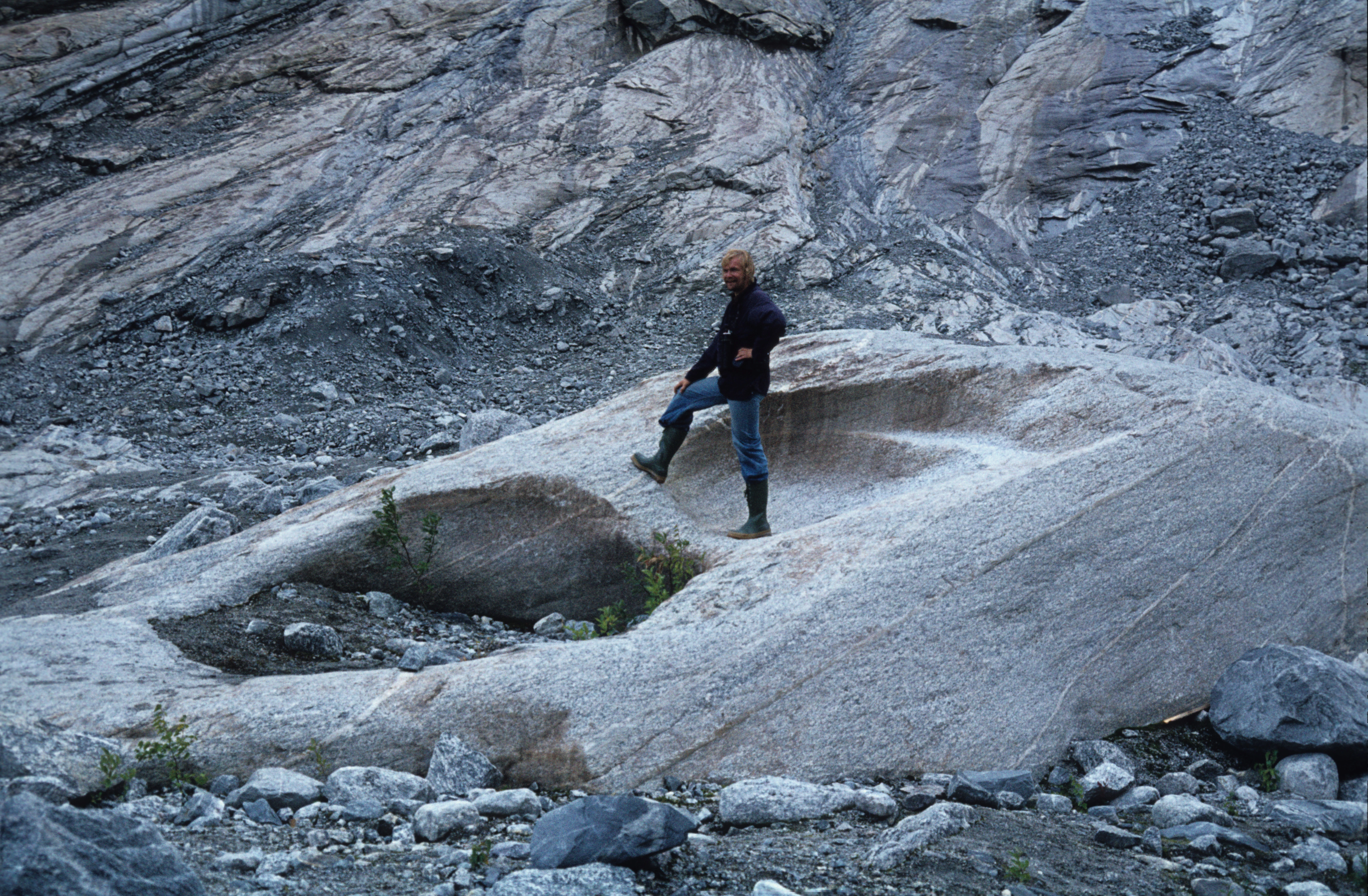 NIN-3.0-T-A-LV-FL-0-L-H17 Jettegryte.