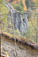 Jordpyramider i "Rudigjelet". Rudiomnan, Dovre, Oppland.
