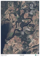 Der Storelva på Ringerike i Buskerud renner ut i Tyrifjorden har elva meandrert over lang tid. Her finnes meanderbuer i mange stadier fra aktive meanderbuer i dagens elveløp til meanderbuer under avsnøring, IB-I05 Kroksjø-basseng, avsnørte meanderbuer med myr og med tørt land. Ortofoto fra Norge i Bilder.
