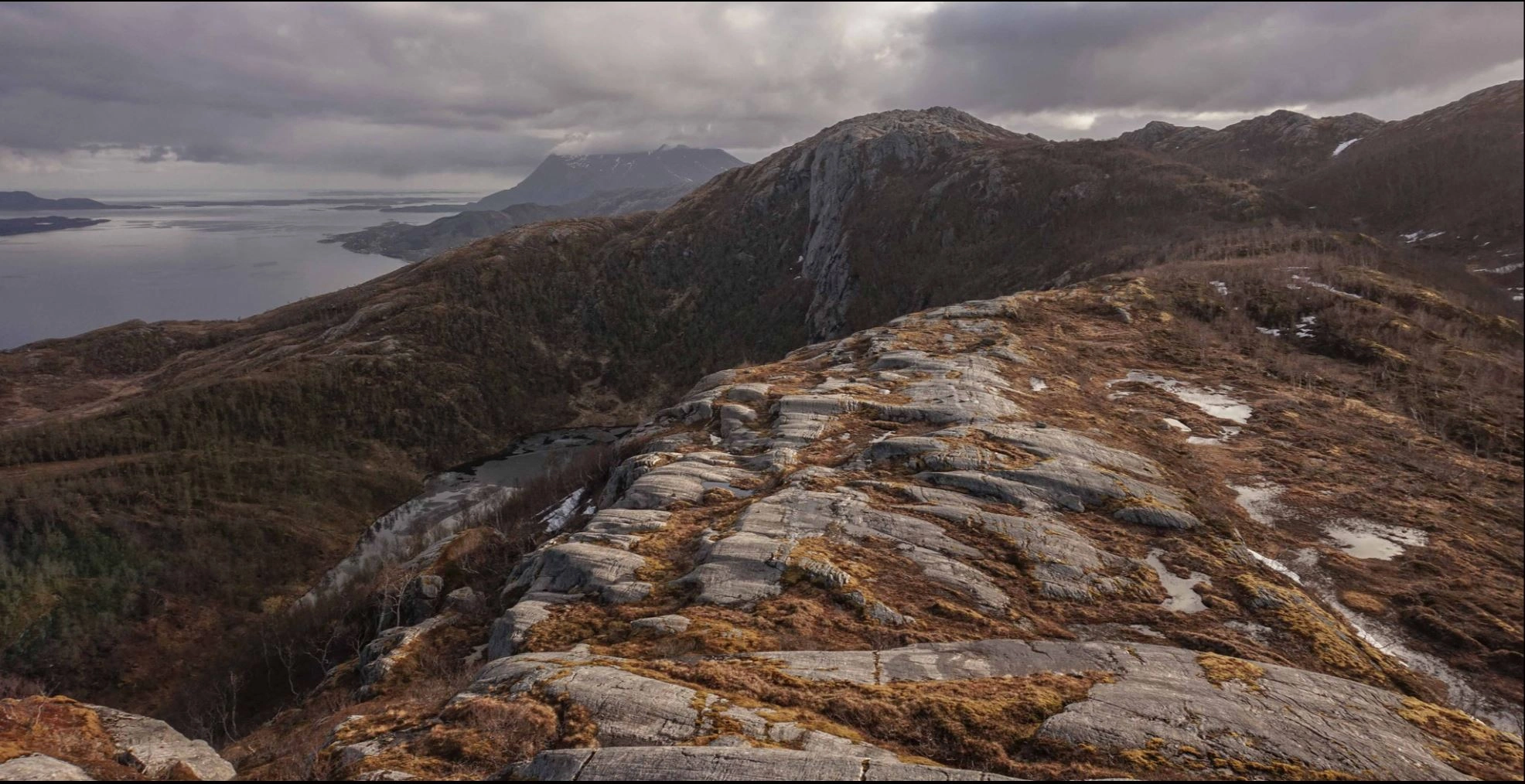 NIN-3.0-T-A-LV-FL-0-L-H25 Rundsva.