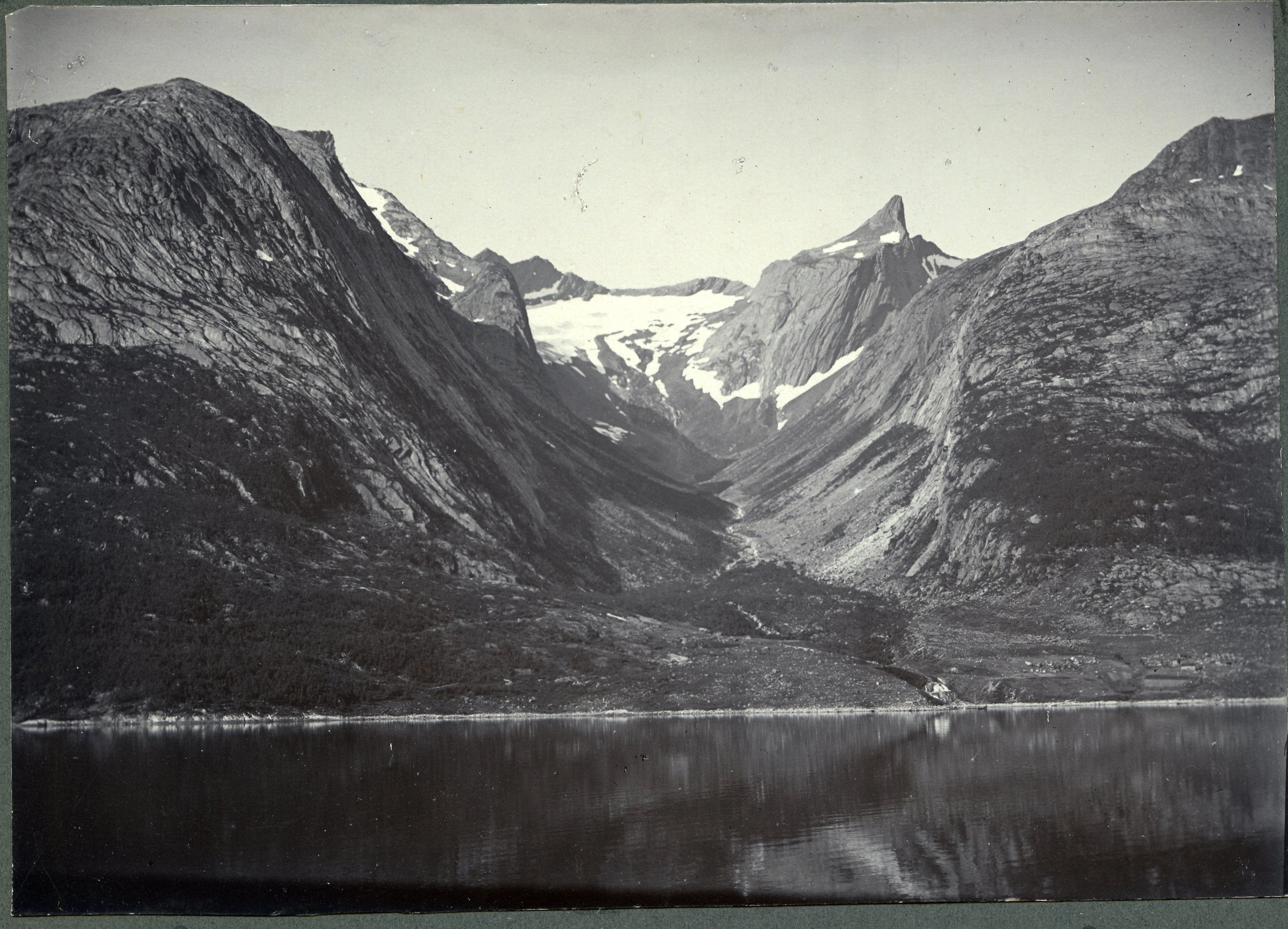 NIN-3.0-T-A-LV-FL-0-L-H29 U-dal.